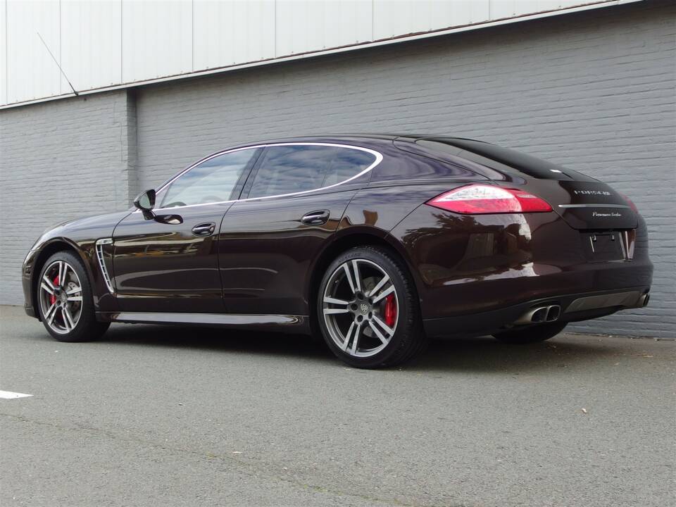 Bild 4/98 von Porsche Panamera Turbo (2009)