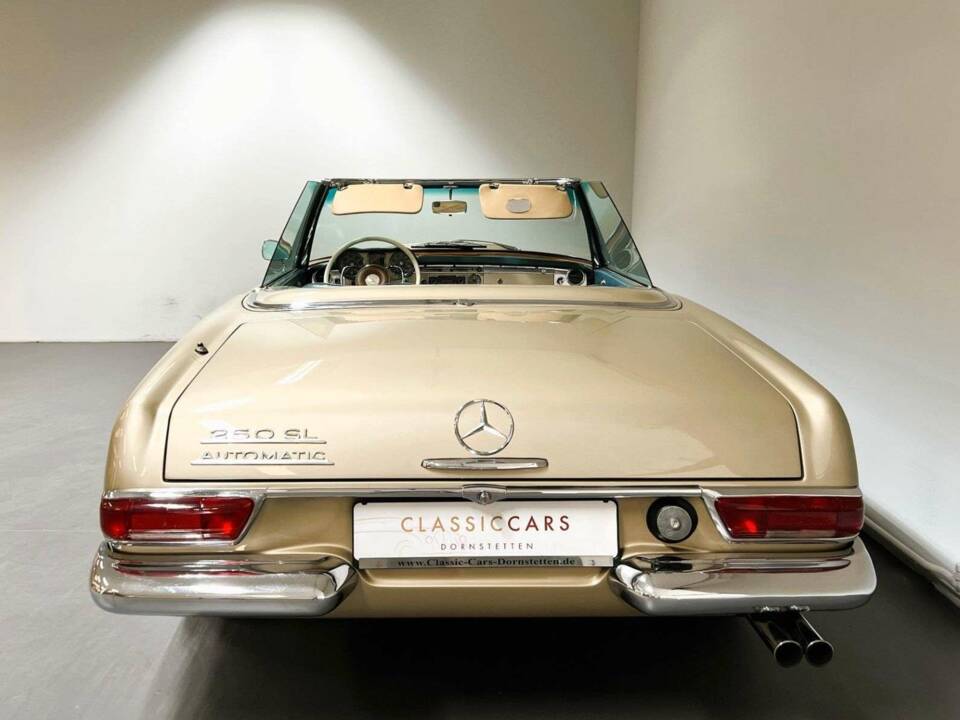 Imagen 8/15 de Mercedes-Benz 250 SL (1967)
