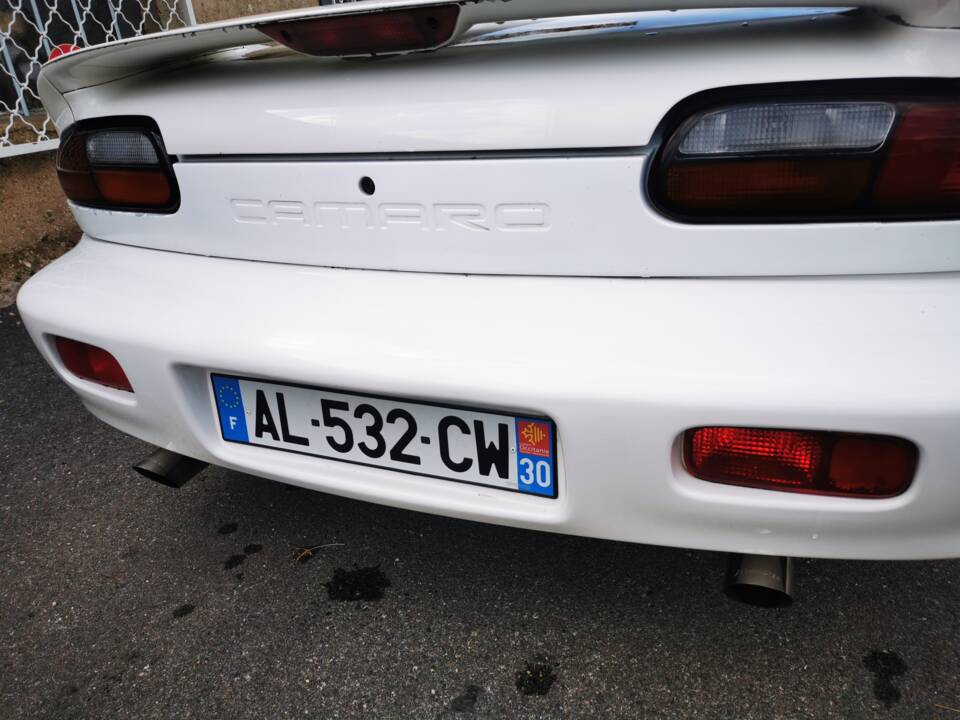 Afbeelding 10/11 van Chevrolet Camaro (2000)