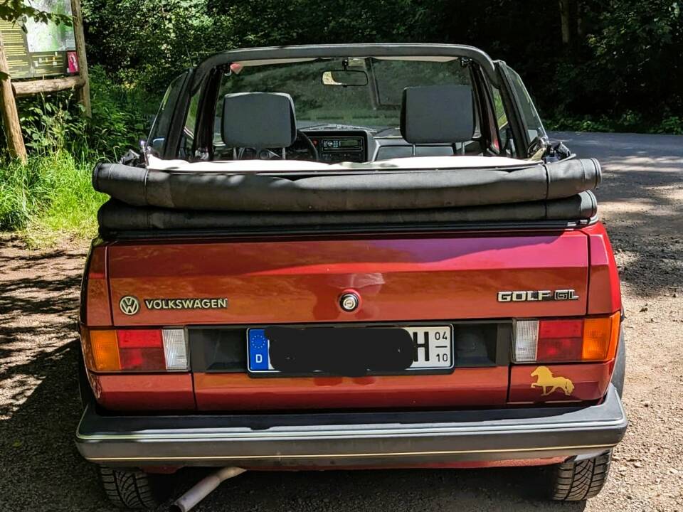Image 2/20 of Volkswagen Golf Mk I Convertible 1.6 (1985)