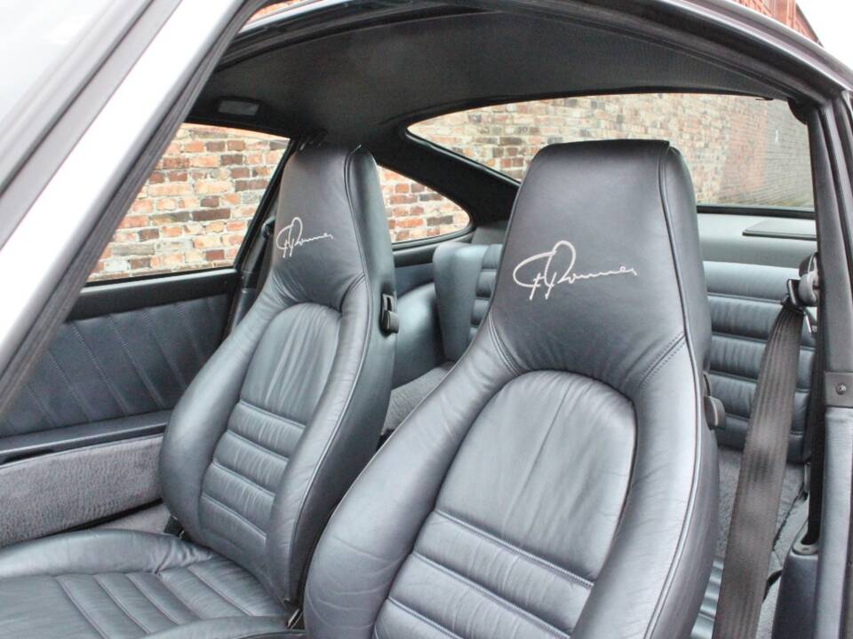 Bild 8/15 von Porsche 911 Carrera 3.2 "#250.000 911" (1987)