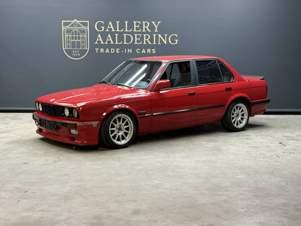 Afbeelding 4/26 van BMW 320i (1985)
