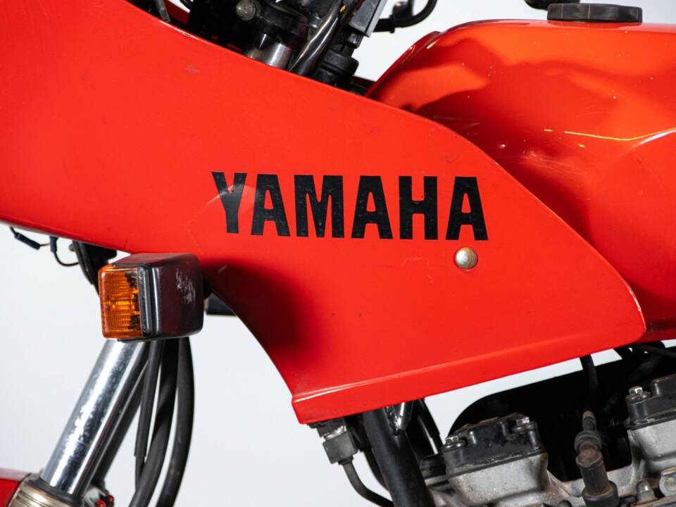 Image 12/50 of Yamaha XJ 600 (1984)