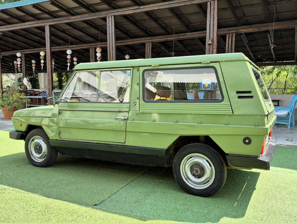 Image 66/69 of FIAT 127 Moretti Midimaxi 900 (1978)