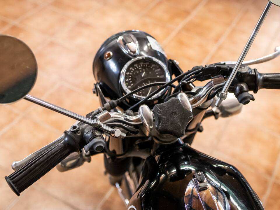 Afbeelding 5/11 van BMW R 50/5 (1970)