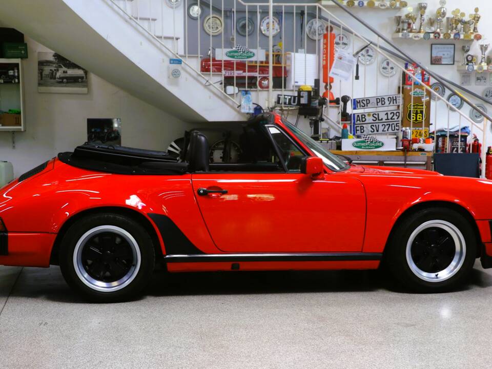 Image 10/47 of Porsche 911 Carrera 3.2 (1989)