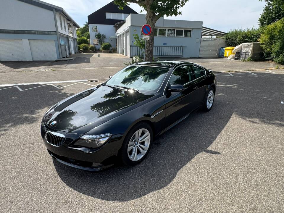 Bild 25/99 von BMW 650i (2007)