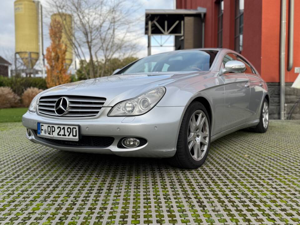 Bild 51/51 von Mercedes-Benz CLS 350 (2005)