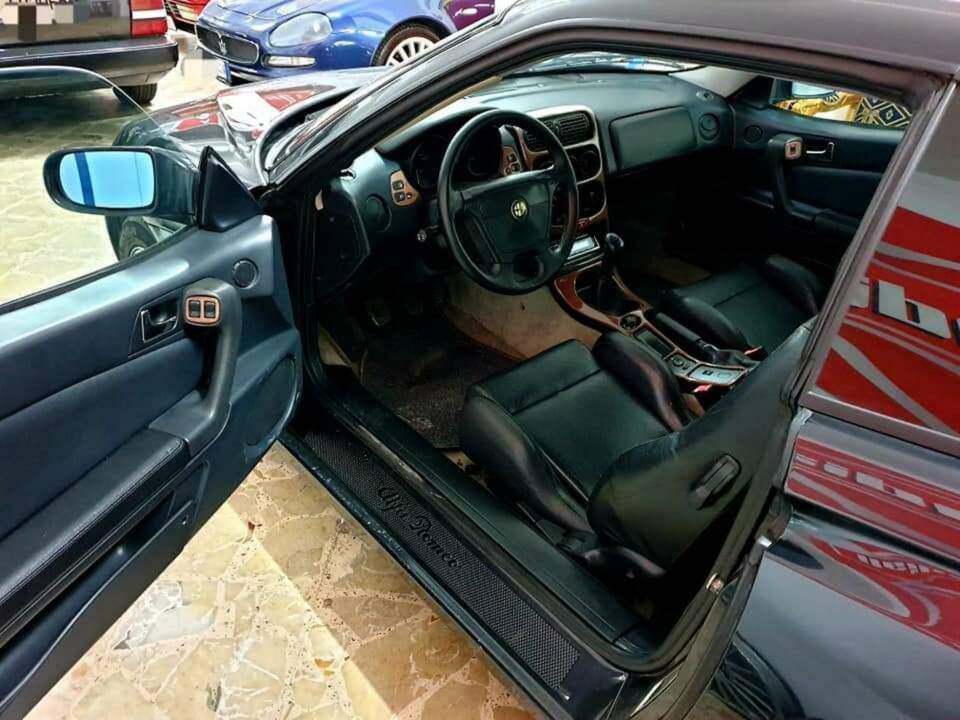 Afbeelding 8/10 van Alfa Romeo GTV 2.0 Twin Spark (1995)