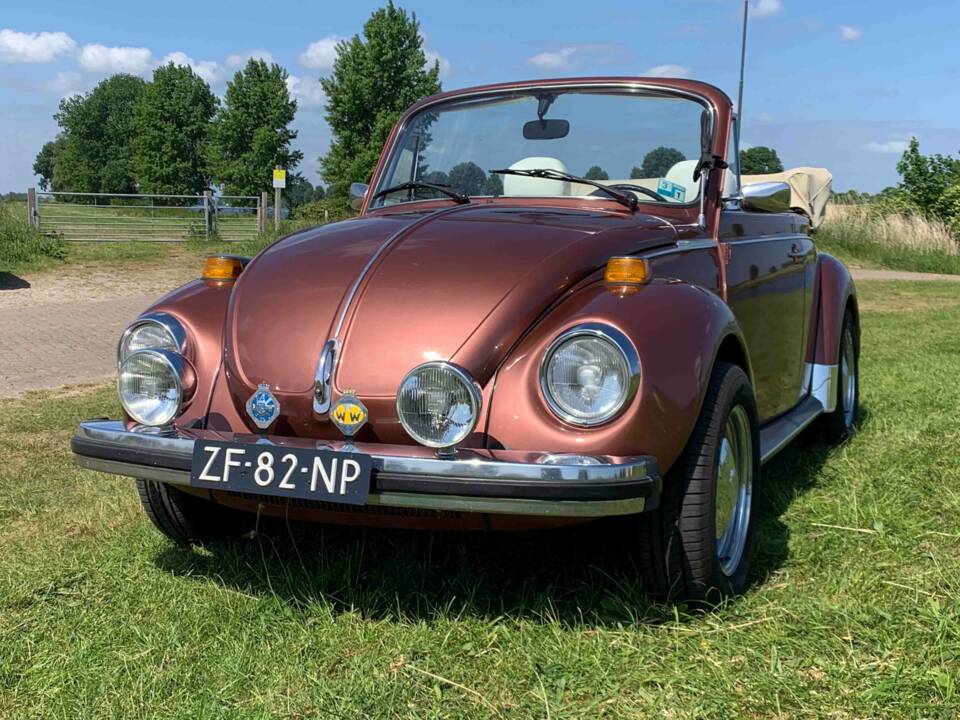 Bild 4/8 von Volkswagen Käfer 1303 LS (1978)