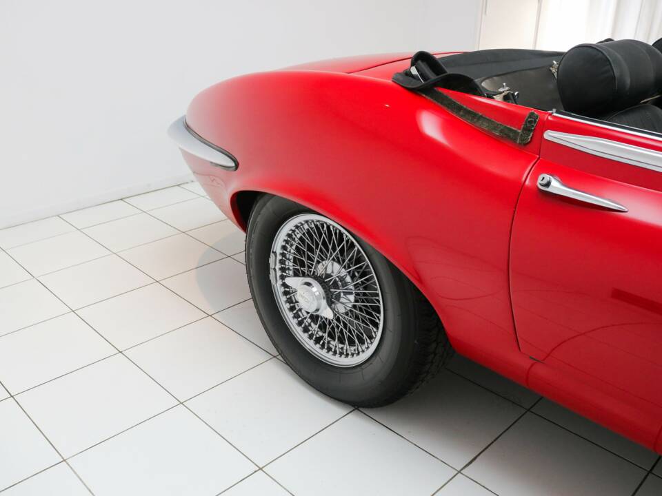 Bild 26/48 von Jaguar E-Type V12 (1973)