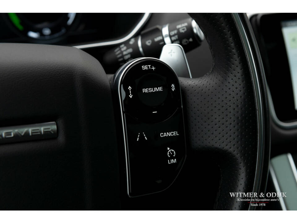 Image 30/40 of Land Rover Range Rover Sport P400e PHEV (2019)