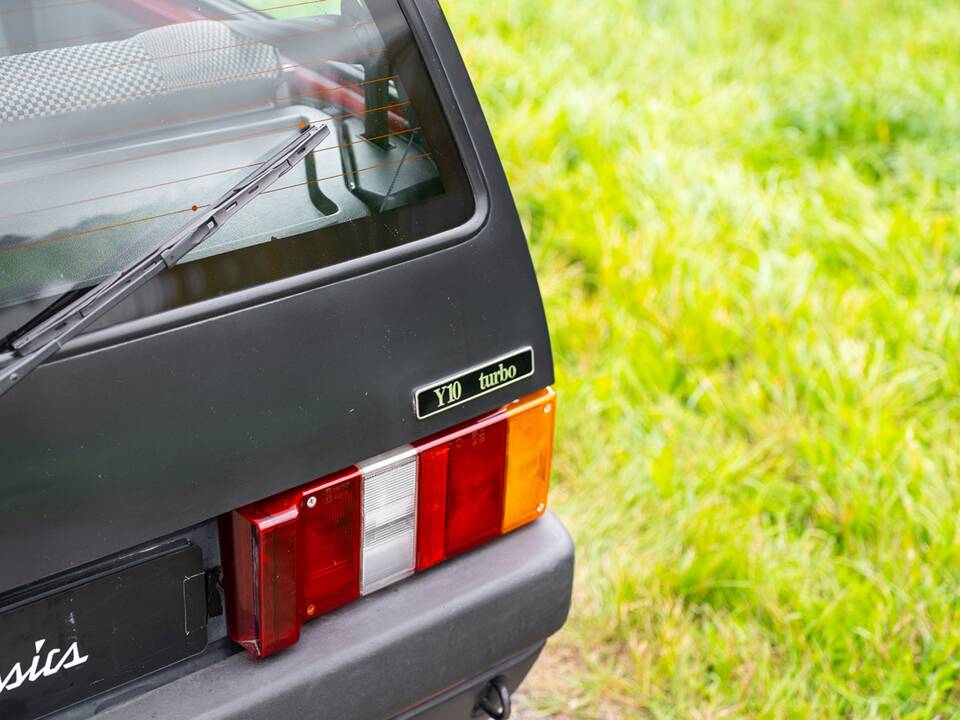 Image 15/45 of Lancia Y10 Turbo (1985)