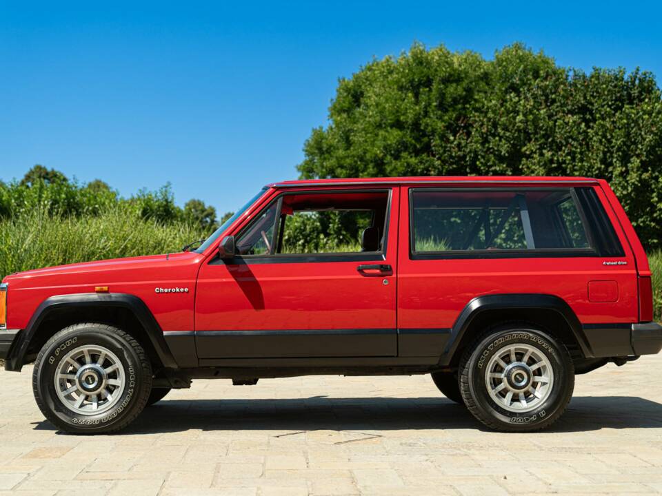 Imagen 5/50 de Jeep Cherokee 2.8L V6 (1985)