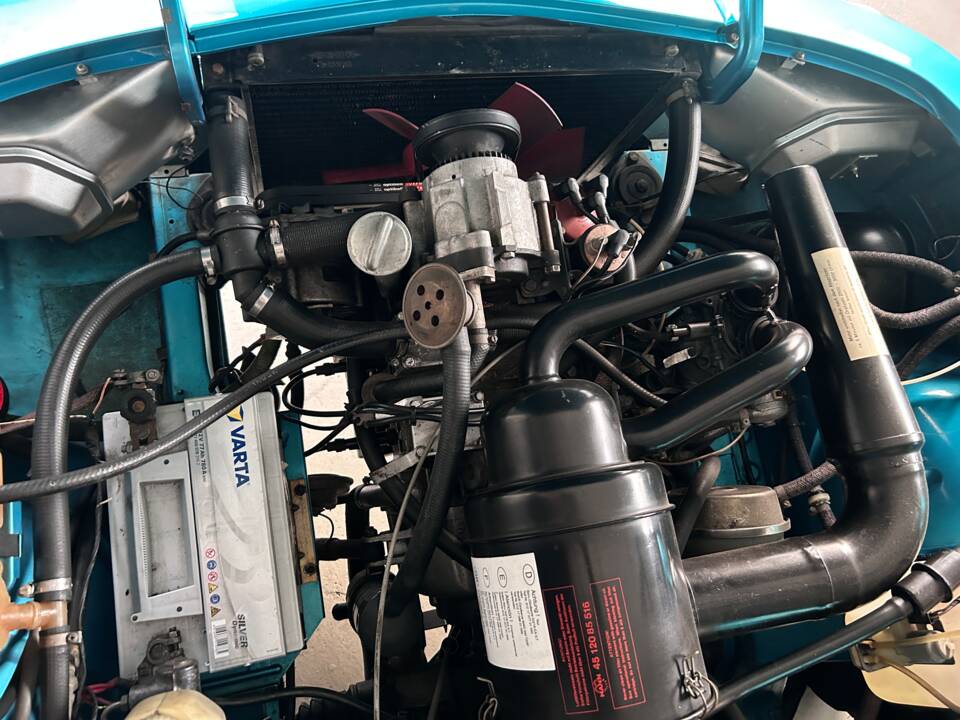 Image 23/47 of NSU Ro 80 (1976)