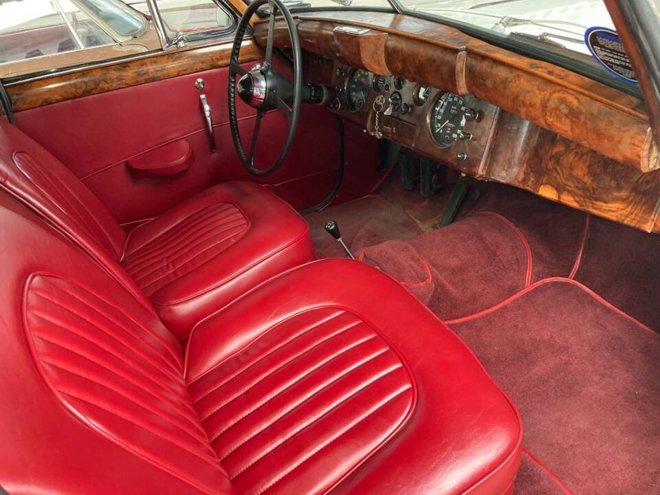 Image 38/38 of Jaguar Mk VII (1952)