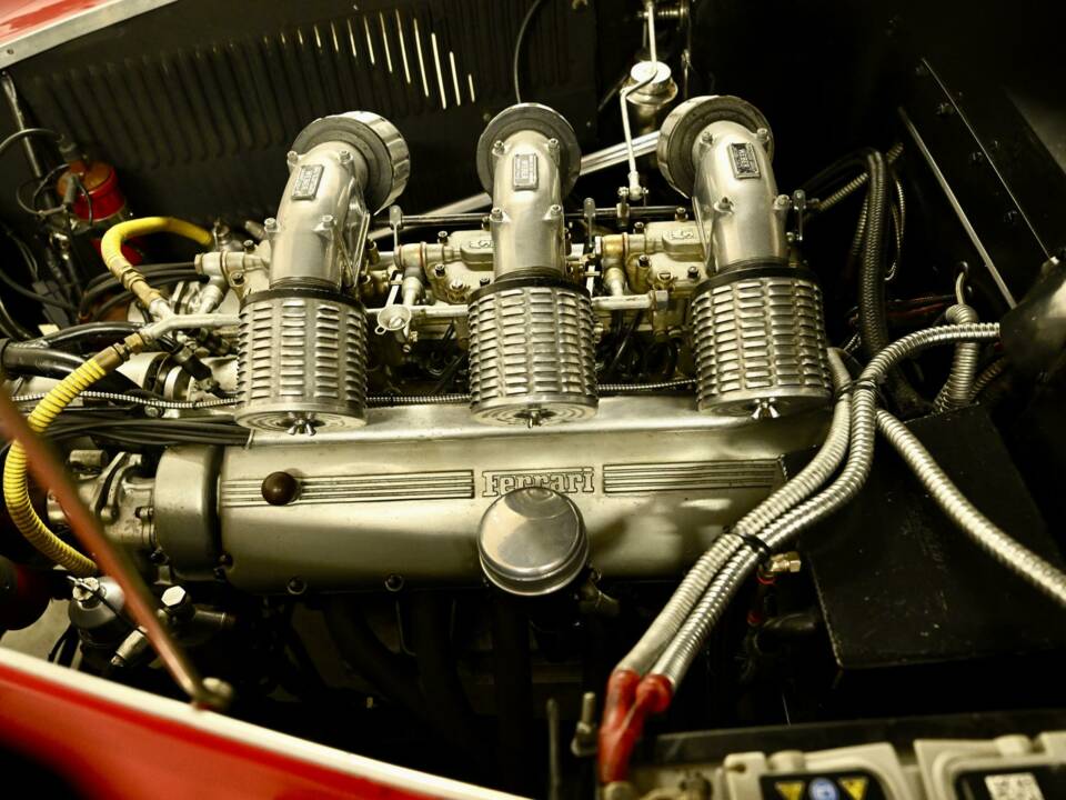 Image 18/50 de Ferrari 212 Inter (1952)