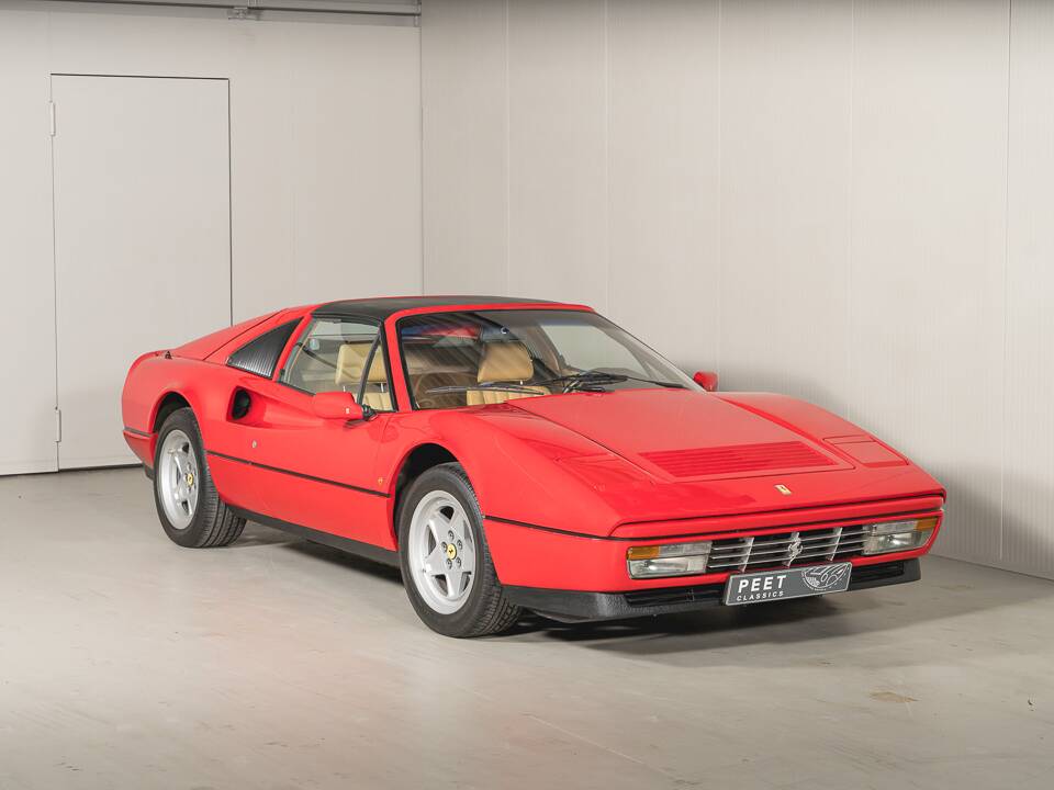 Afbeelding 8/32 van Ferrari 328 GTS (1985)