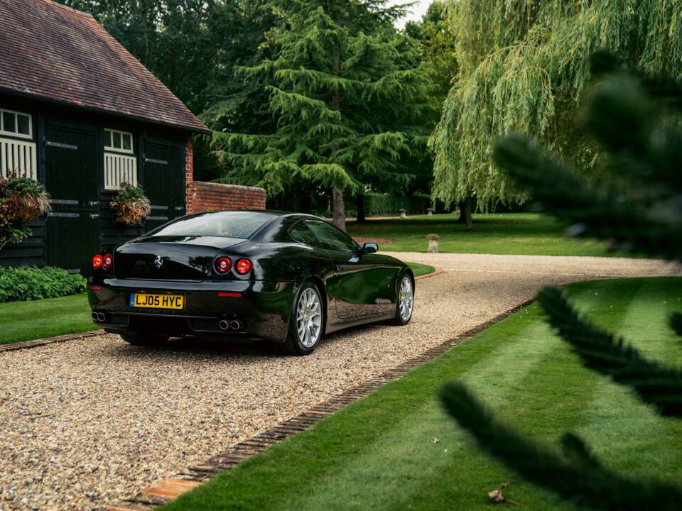 Image 22/23 of Ferrari 612 Scaglietti (2005)