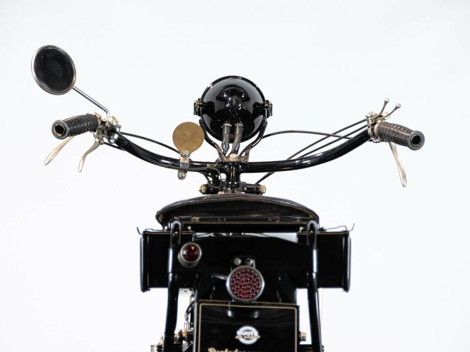 Bild 10/50 von FN DUMMY (1924)