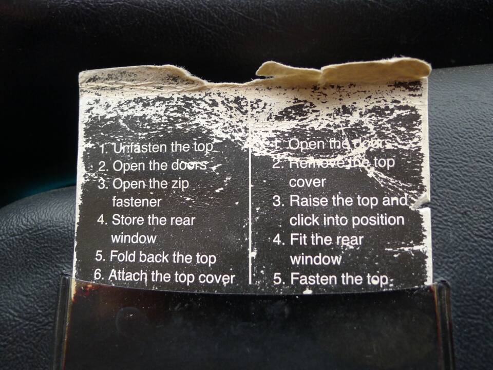 Bild 14/33 von Porsche 911 Carrera 3.2 (1985)