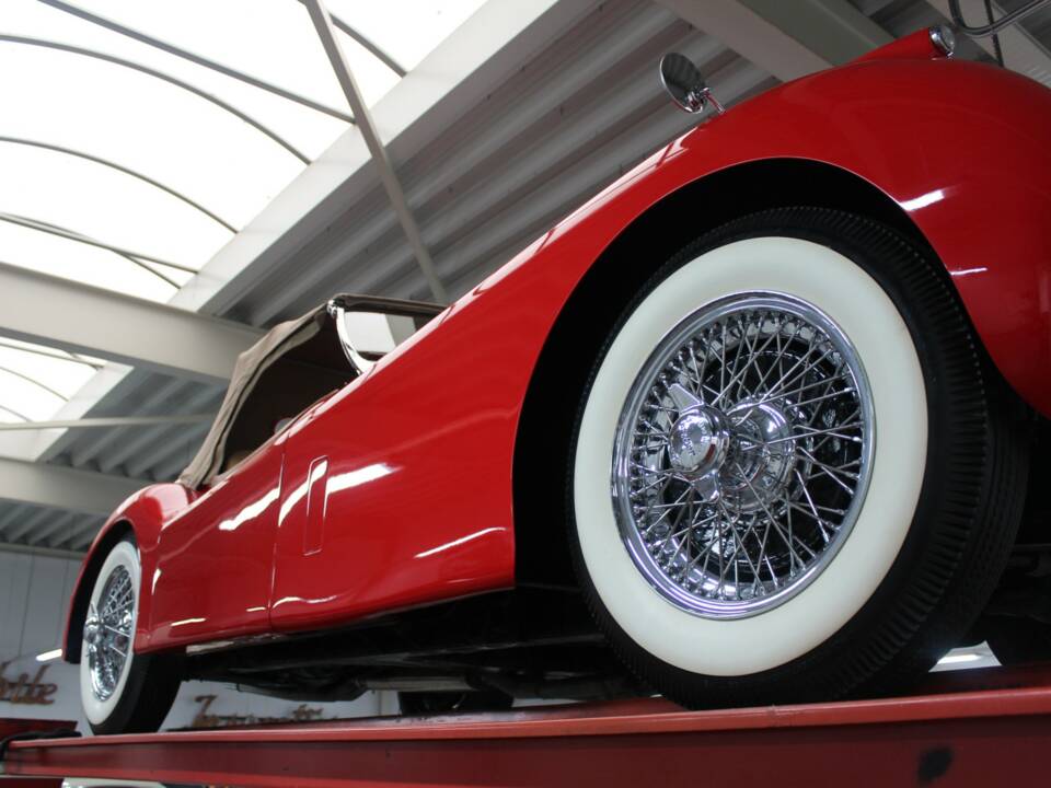 Bild 15/50 von Jaguar XK 120 OTS (1954)