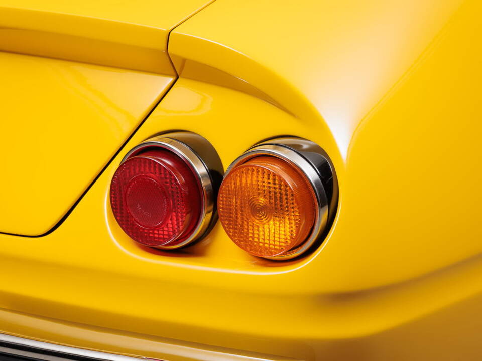 Bild 13/33 von Ferrari 365 GTB&#x2F;4 Daytona (1972)
