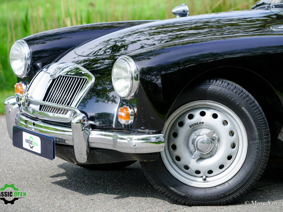 Image 27/50 de MG MGA Twin Cam (1958)