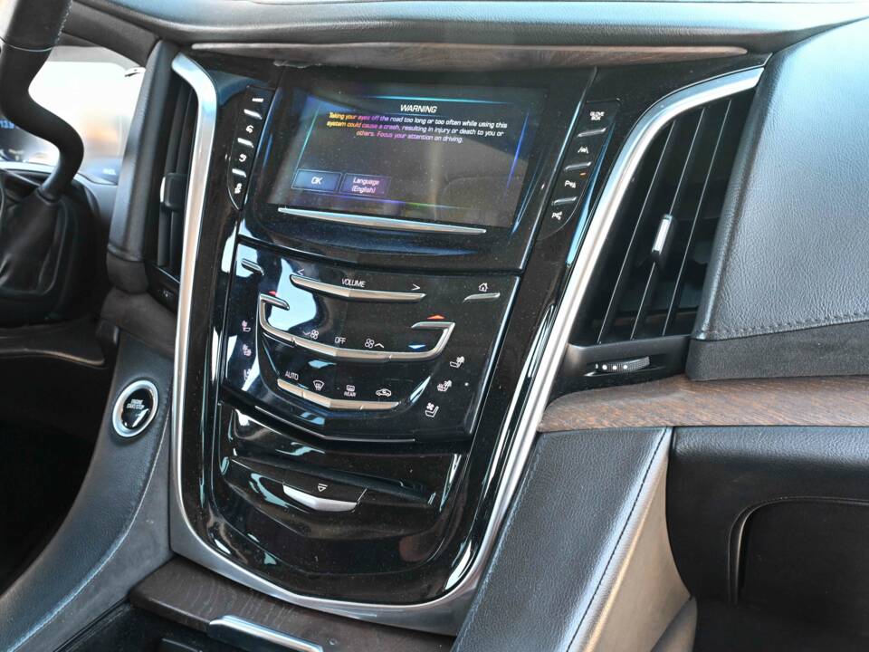 Bild 43/50 von Cadillac Escalade (2019)