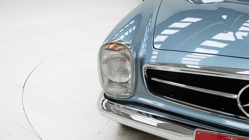 Bild 10/15 von Mercedes-Benz 280 SL (1968)