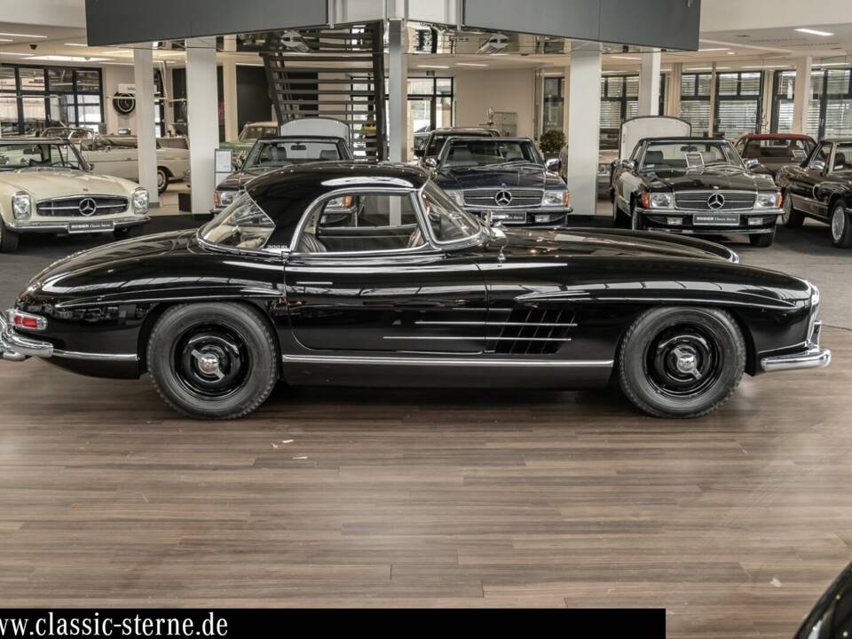 Immagine 6/15 di Mercedes-Benz 300 SL Roadster (1958)