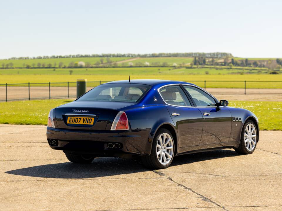 Bild 49/50 von Maserati Quattroporte 4.2 (2007)