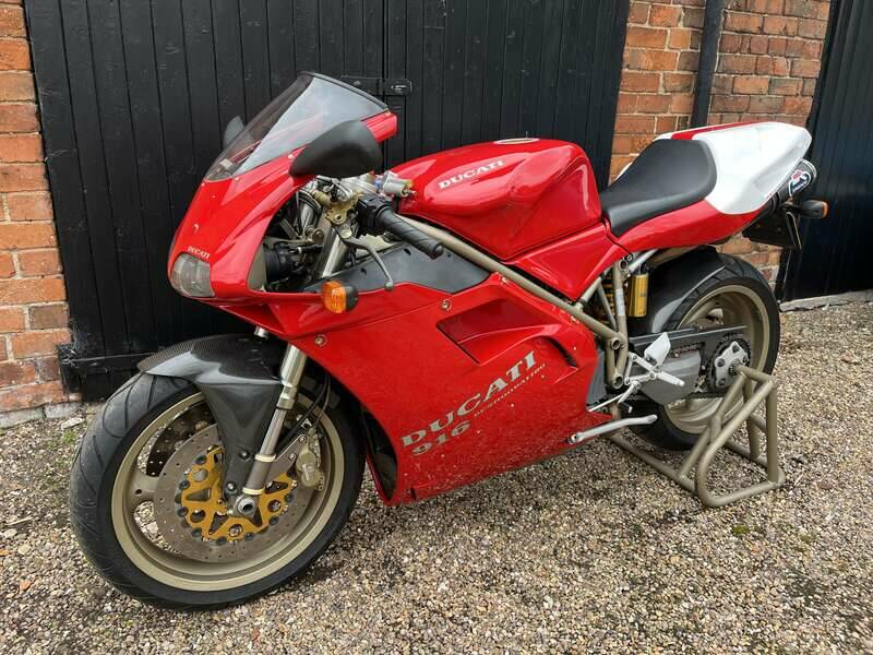 Image 19/31 of Ducati DUMMY (1997)