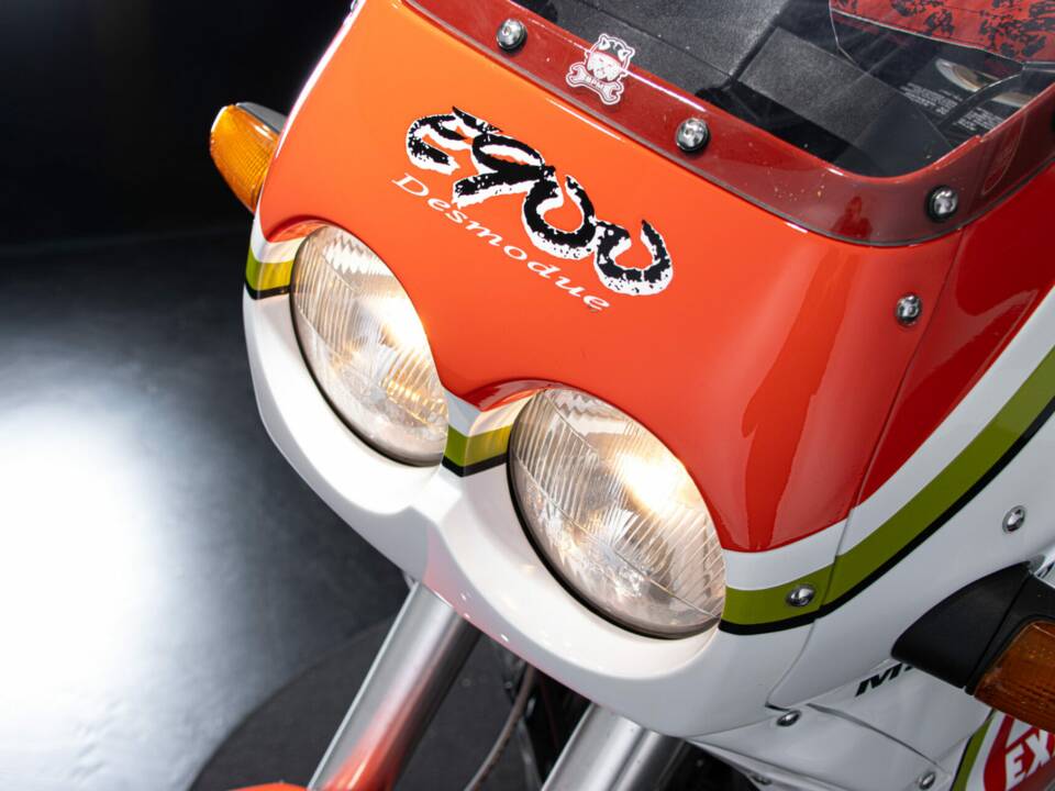 Bild 16/50 von Cagiva DUMMY (1995)