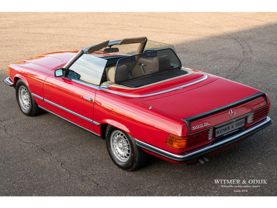 Immagine 19/28 di Mercedes-Benz 500 SL (1984)
