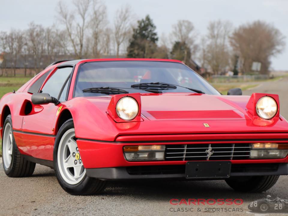 Bild 26/44 von Ferrari 328 GTS (1987)