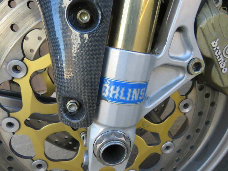 Bild 36/46 von Ducati 996 SPS (2000)