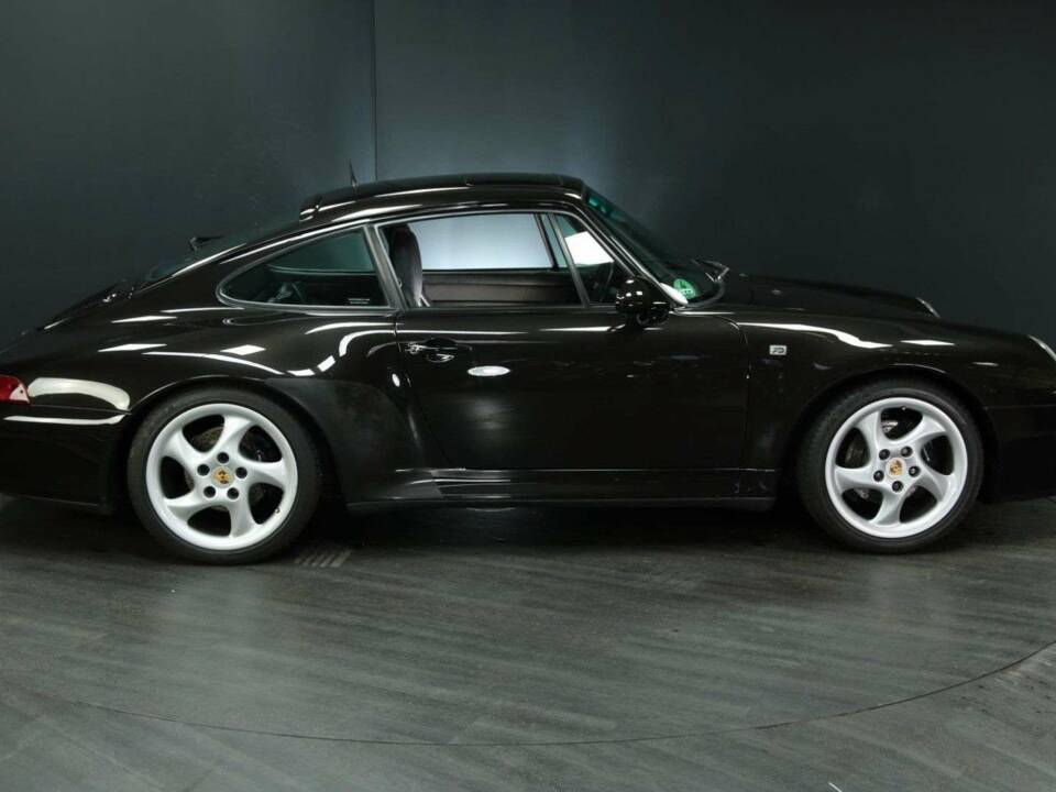 Immagine 7/30 di Porsche 911 Carrera S (1997)