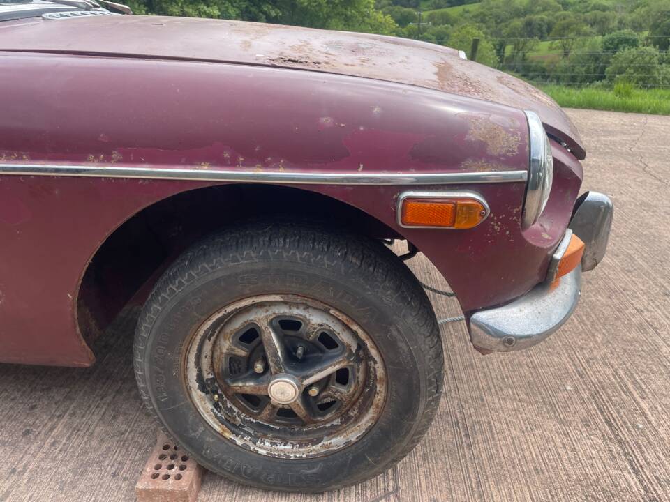 Image 44/56 of MG MGB (1972)
