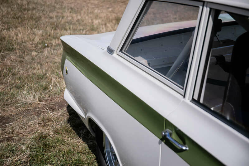 Image 19/50 of Ford Lotus Cortina (1963)