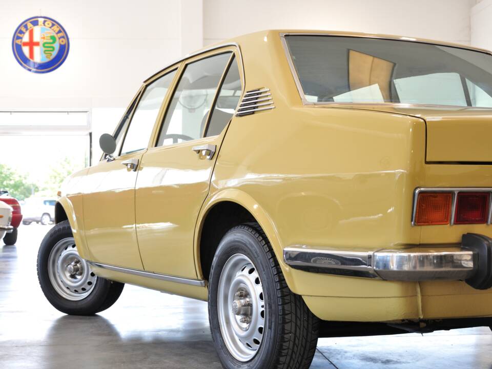 Image 10/31 of Alfa Romeo Alfetta 1.8 (1975)