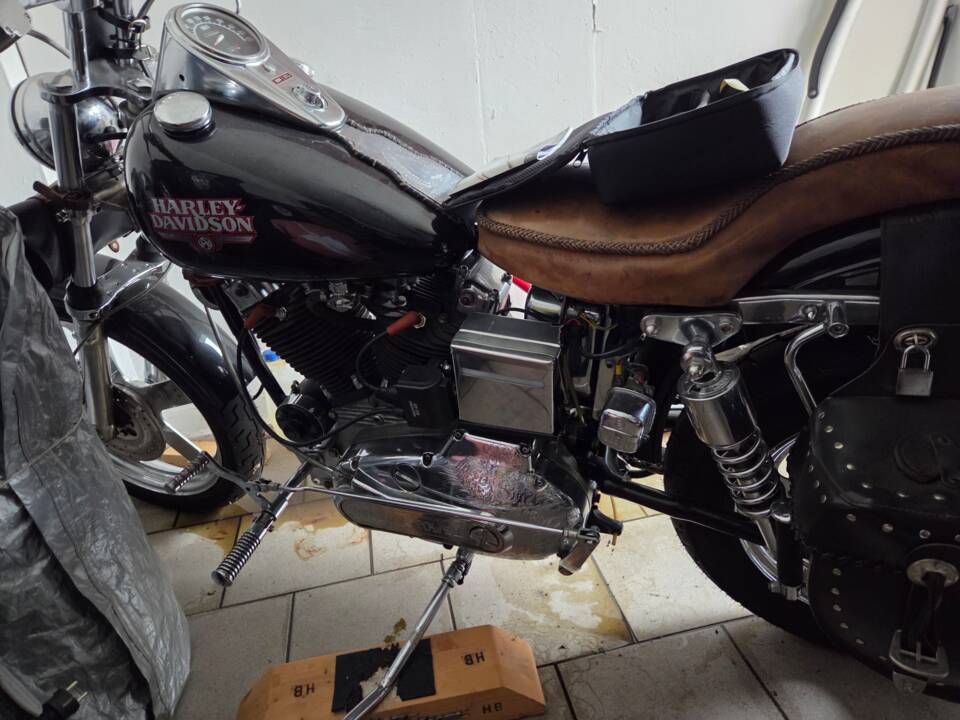 Image 5/8 of Harley-Davidson Sportster XLH 1000 (1974)