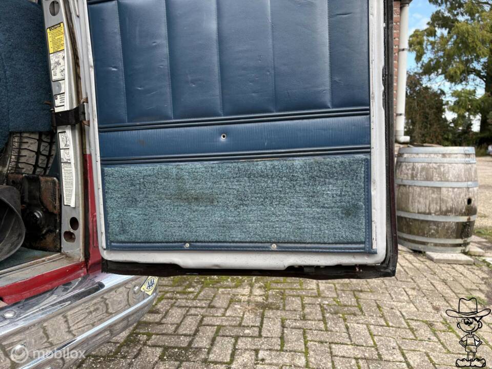 Bild 20/50 von Chevrolet Van (1983)