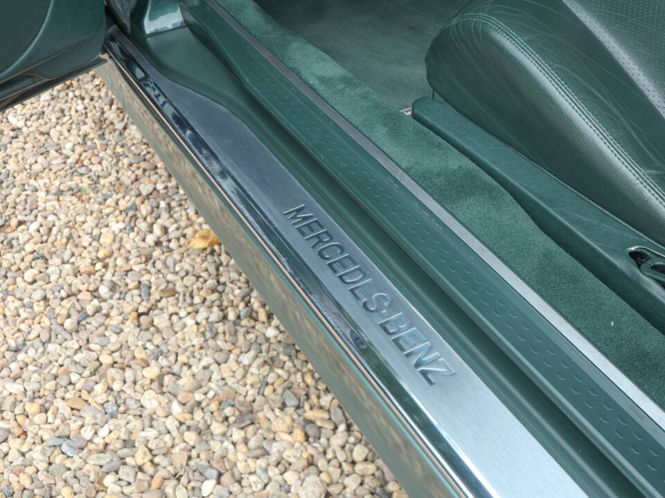 Obraz 44/50 pojazdu Mercedes-Benz 300 SL-24 (1992)
