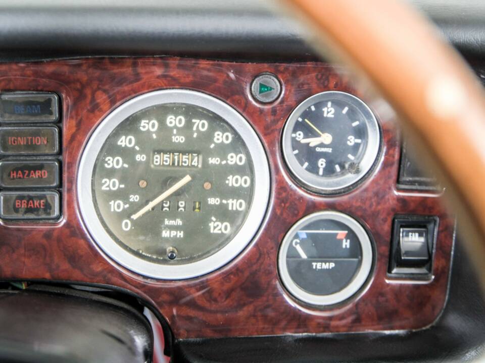 Image 20/50 de MG MGB (1979)