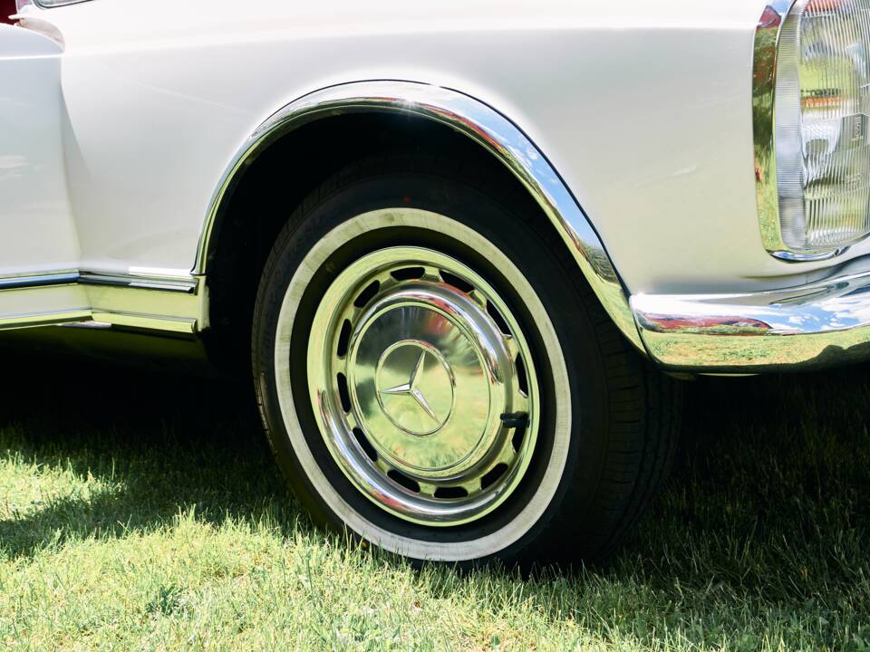 Bild 28/106 von Mercedes-Benz 280 SL (1969)