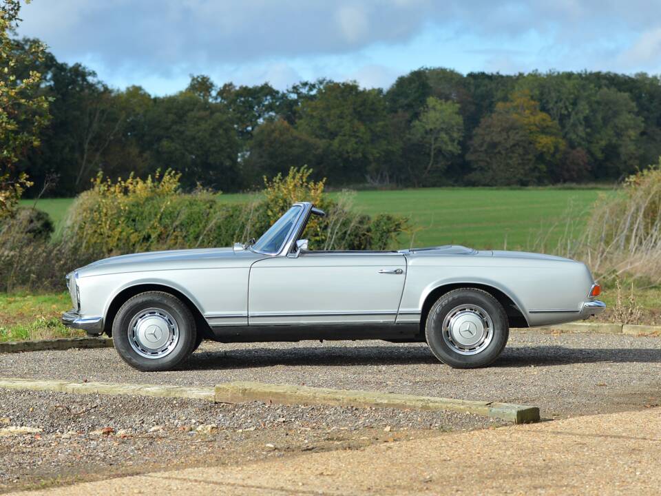 Bild 2/14 von Mercedes-Benz 280 SL (1968)