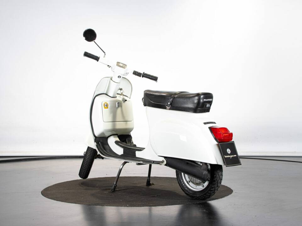 Imagen 2/50 de Piaggio Vespa 50 N Special (1979)