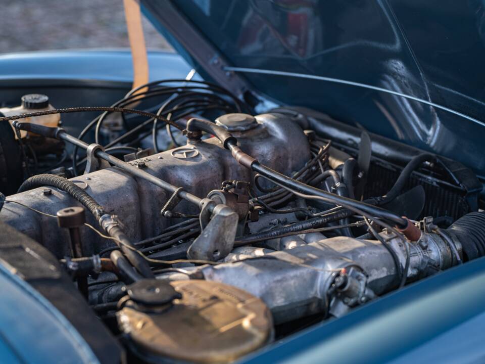 Bild 11/69 von Mercedes-Benz 230 SL (1967)