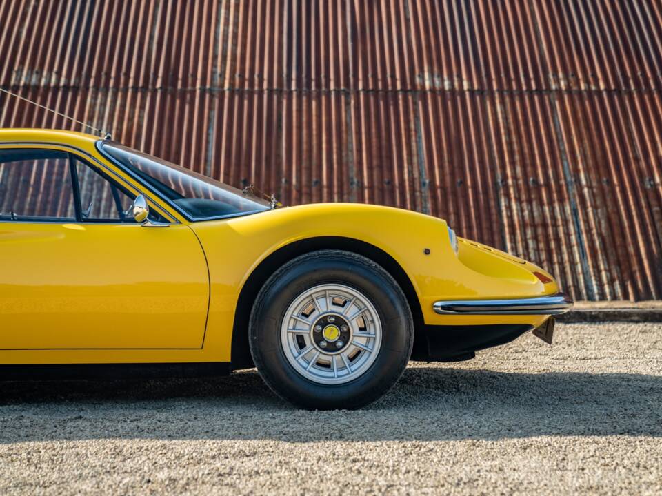 Bild 11/45 von Ferrari Dino 246 GT (1972)